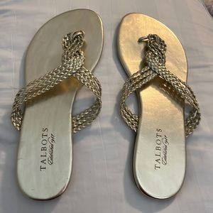 Talbot Size 8 gold sandal
